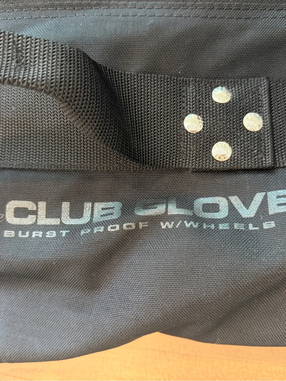 CLUB GLOVE TOUR TRAVELER
